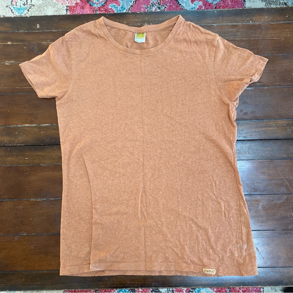 ONNO Women's Hemp T-Shirt